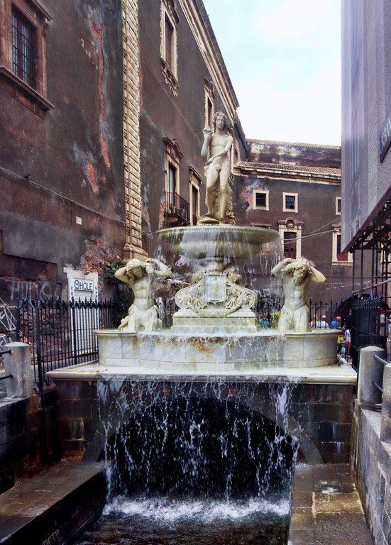 fontaine Catane