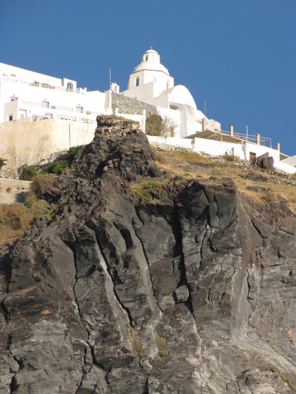 les falaises de Santorin