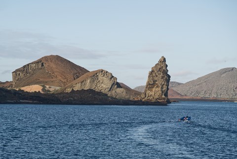 Bartolomé Island